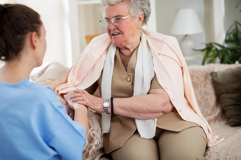 How Athens, TN Memory Living Caregivers Assist Your Loved One With Agnosia
