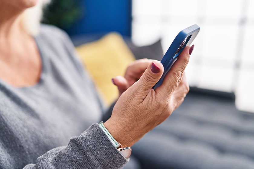 Your Guide To Choosing The Best Phone For Your Loved One In A Senior Care Home In Athens, TN